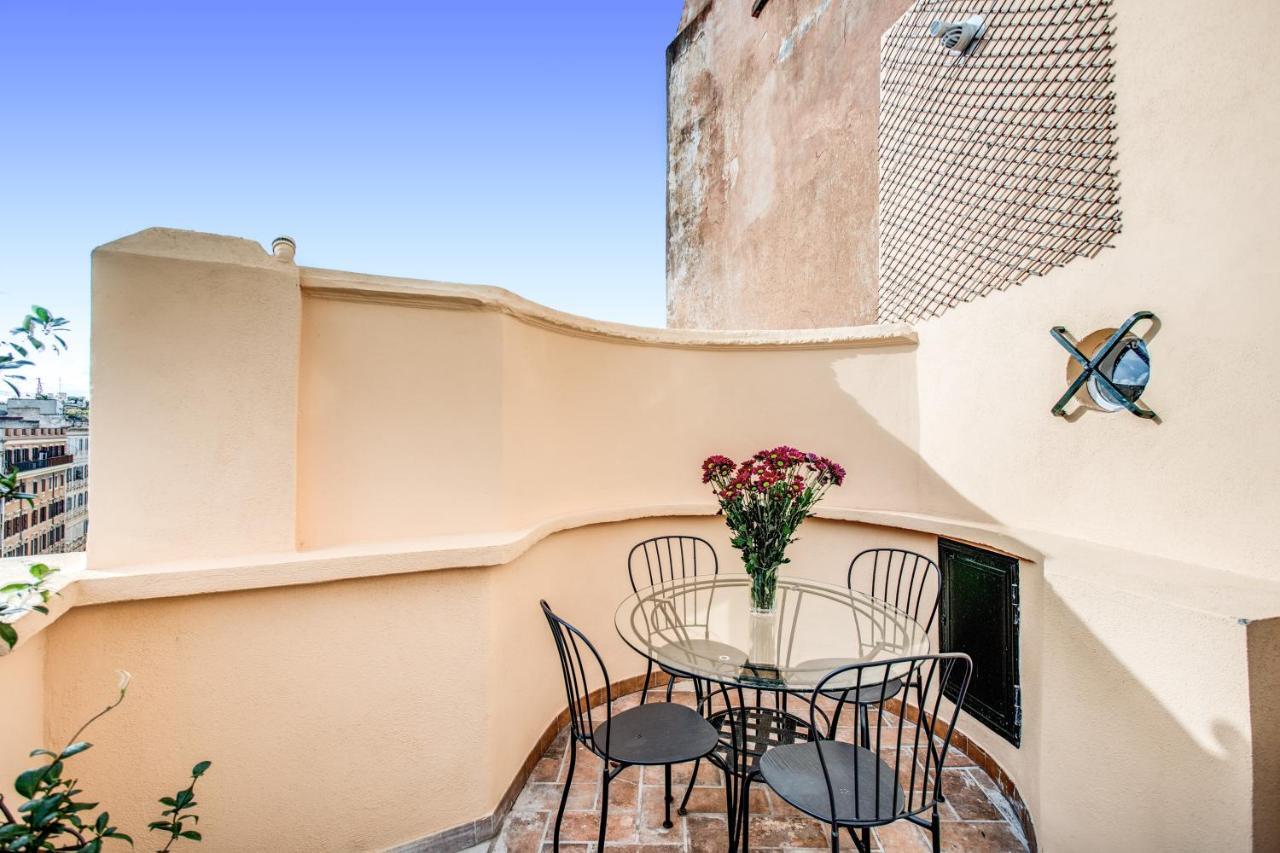 Apartmán Cavour Attic With Terrace Řím Exteriér fotografie